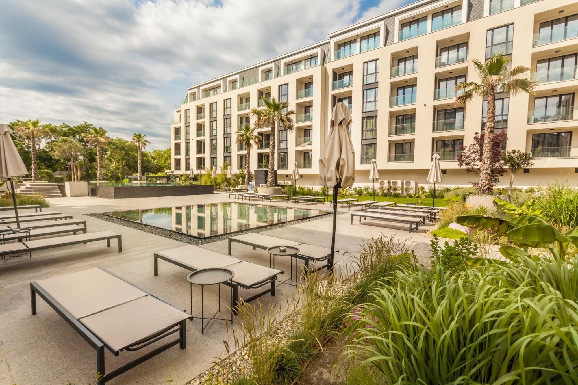 Azur Premium Resort Άγιος Κωνσταντίνος και Ελένη Εξωτερικό φωτογραφία